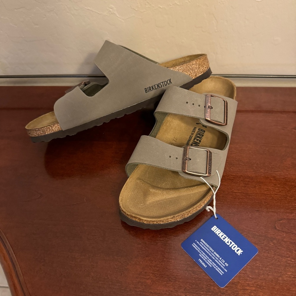 NWOB Birkenstock Arizona Sandals Size 41